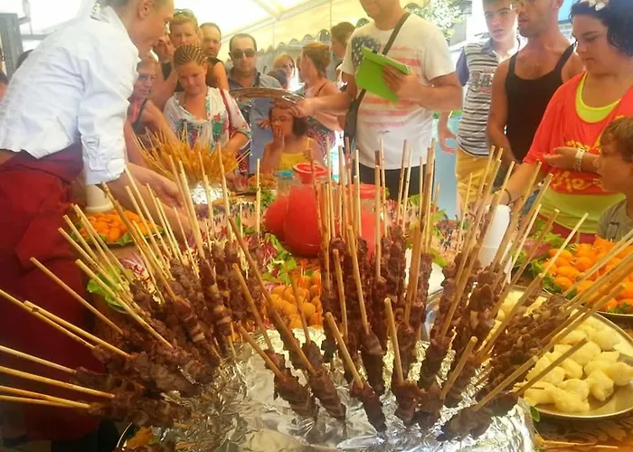 Globus Szálloda