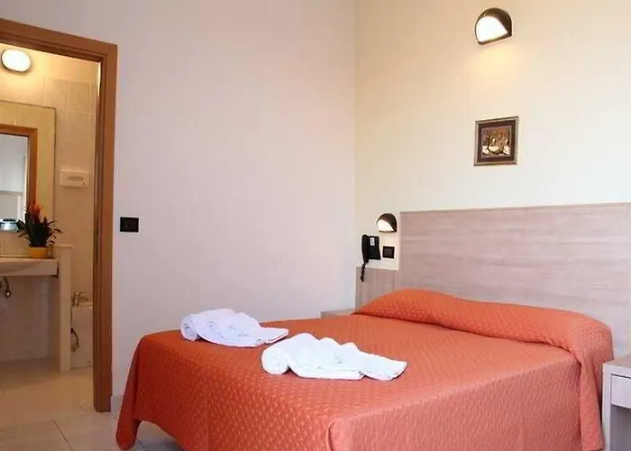 Szálloda Globus 3*