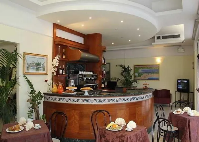 Globus 3* Rimini
