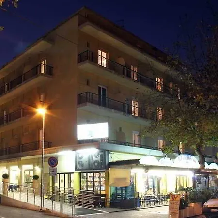 Ξενοδοχείο Globus Ρίμινι