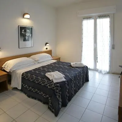 Globus 3* Rimini